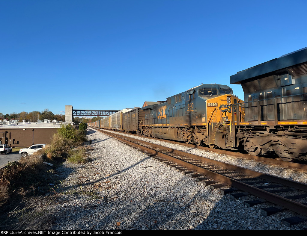 CSX 590